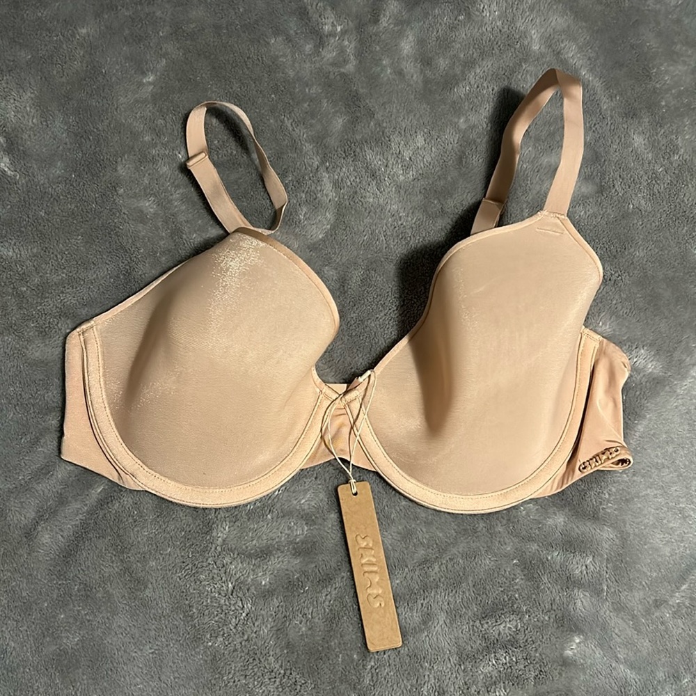 SKIMS bra
